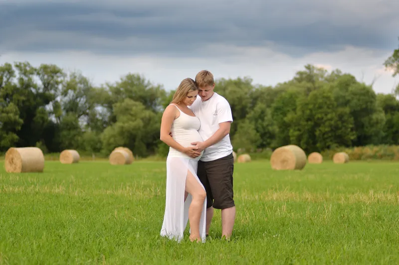 Těhotenské focení exteriér - Monika Novotná Photography